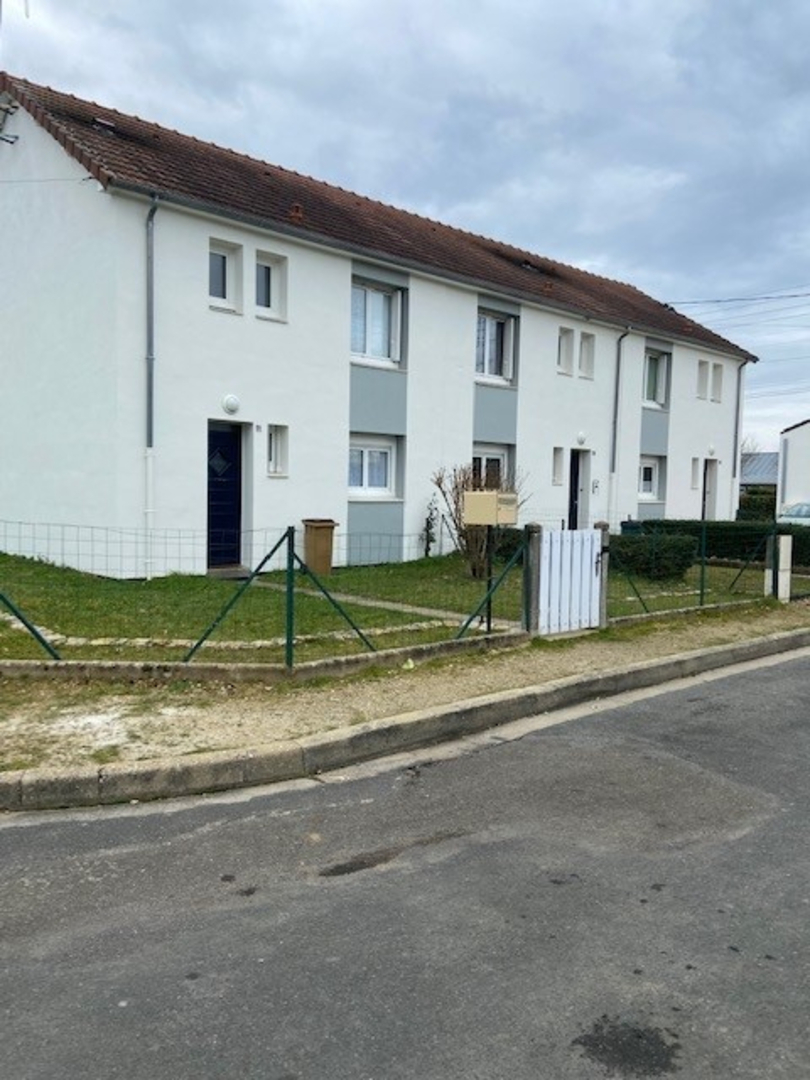 72_Bonnetable_Rue Joliot Curie.jpg